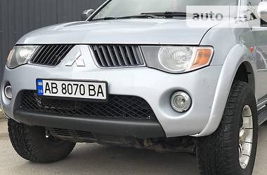 Внедорожник / Кроссовер Mitsubishi L 200 2008 в Баре