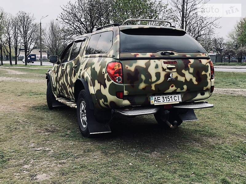 Внедорожник / Кроссовер Mitsubishi L 200 2008 в Днепре фото 2 Внедорожник / Кроссовер Mitsubishi L 200 2008 в Днепре