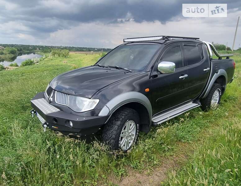 Пикап Mitsubishi L 200 2009 в Покровском