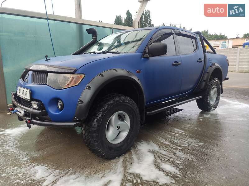 Пикап Mitsubishi L 200 2007 в Одессе