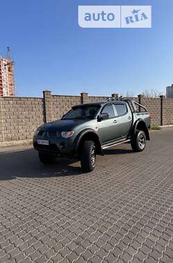 Пикап Mitsubishi L 200 2007 в Черноморске