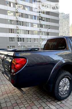 Пікап Mitsubishi L 200 2013 в Одесі