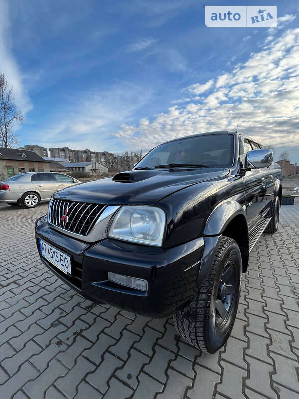 Пікап Mitsubishi L 200 2004 в Коломиї