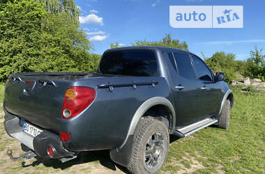 Пикап Mitsubishi L 200 2007 в Кременце