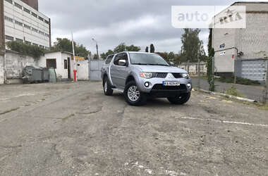 Пикап Mitsubishi L 200 2007 в Киеве