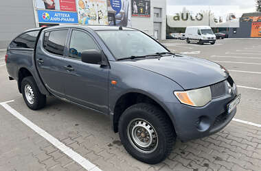 Пикап Mitsubishi L 200 2008 в Киеве