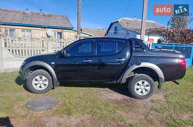 Пикап Mitsubishi L 200 2013 в Олевске