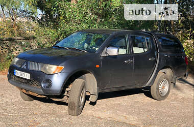 Пікап Mitsubishi L 200 2007 в Києві