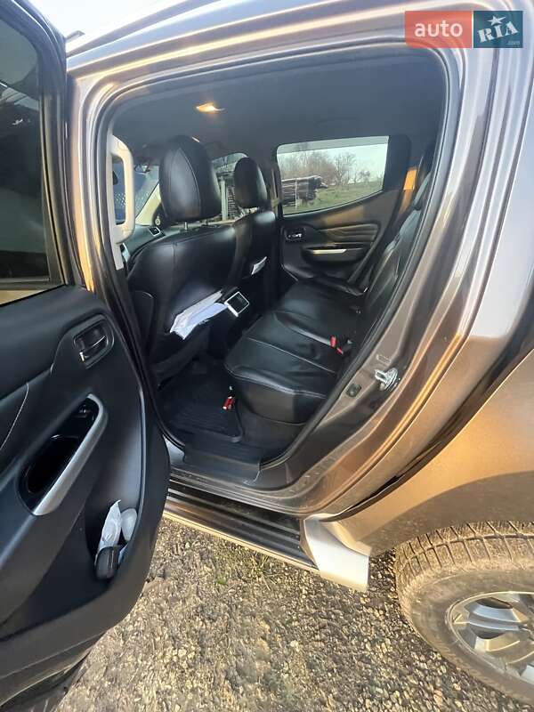 Пикап Mitsubishi L 200 2019 в Золочеве