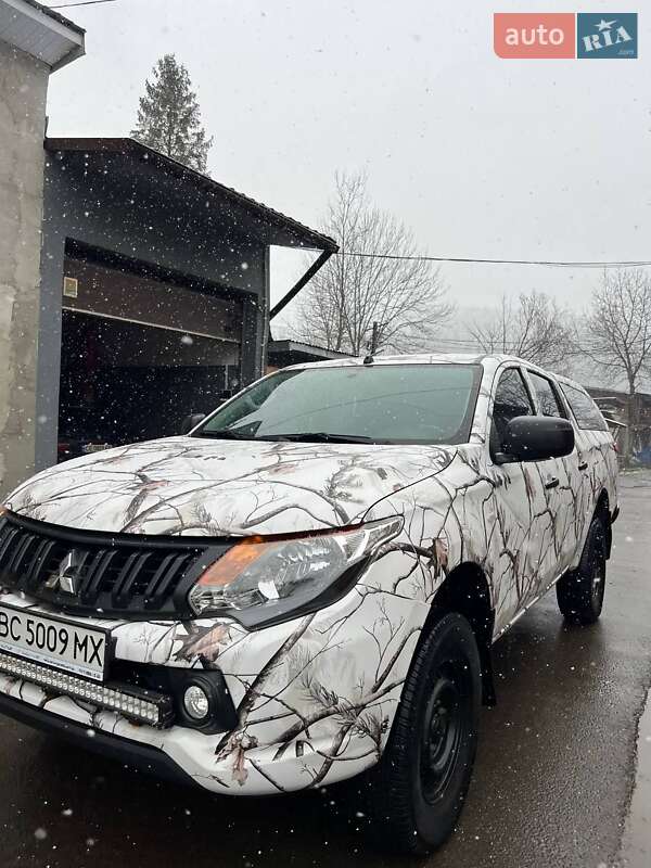 Пикап Mitsubishi L 200 2017 в Сколе