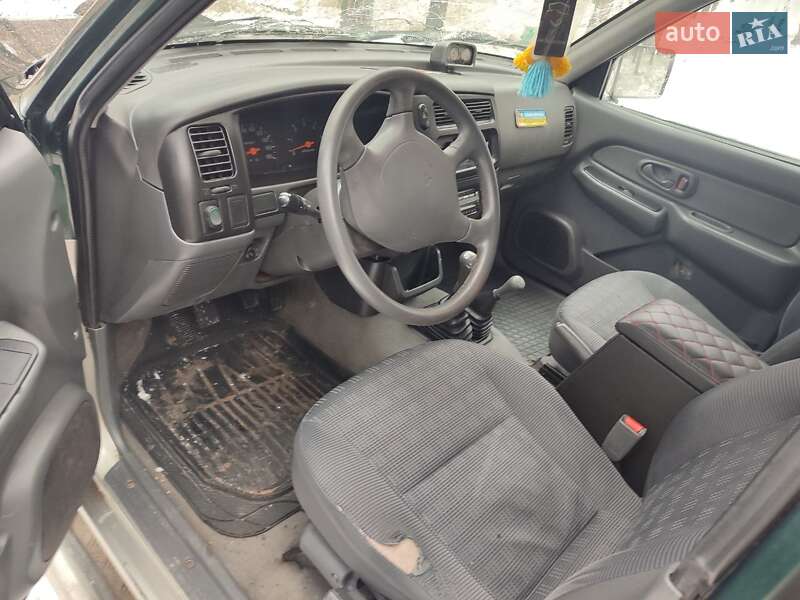 Пикап Mitsubishi L 200 2006 в Харькове