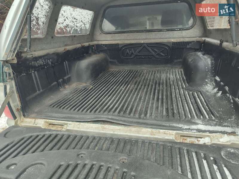 Пикап Mitsubishi L 200 2006 в Харькове