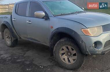 Пікап Mitsubishi L 200 2007 в Володимирі