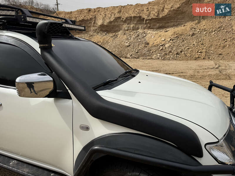 Пикап Mitsubishi L 200 2011 в Вознесенске