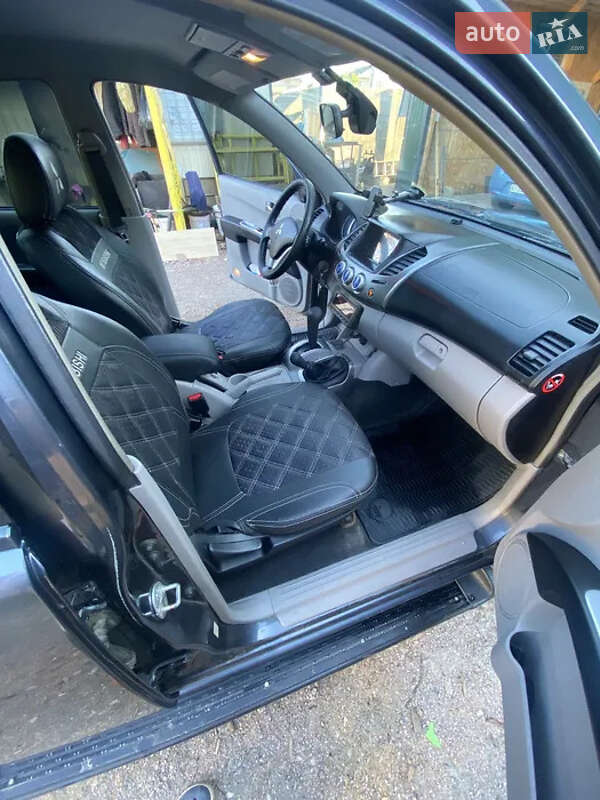 Пикап Mitsubishi L 200 2008 в Борисполе