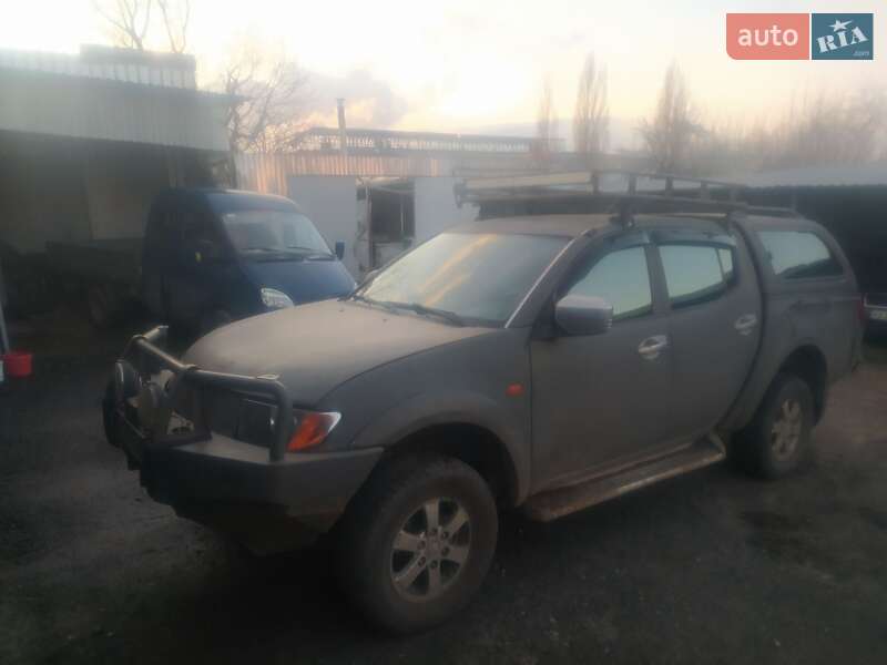 Mitsubishi L 200 2007