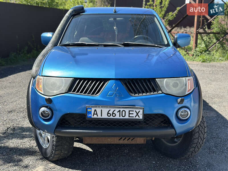 Пикап Mitsubishi L 200 2008 в Киеве