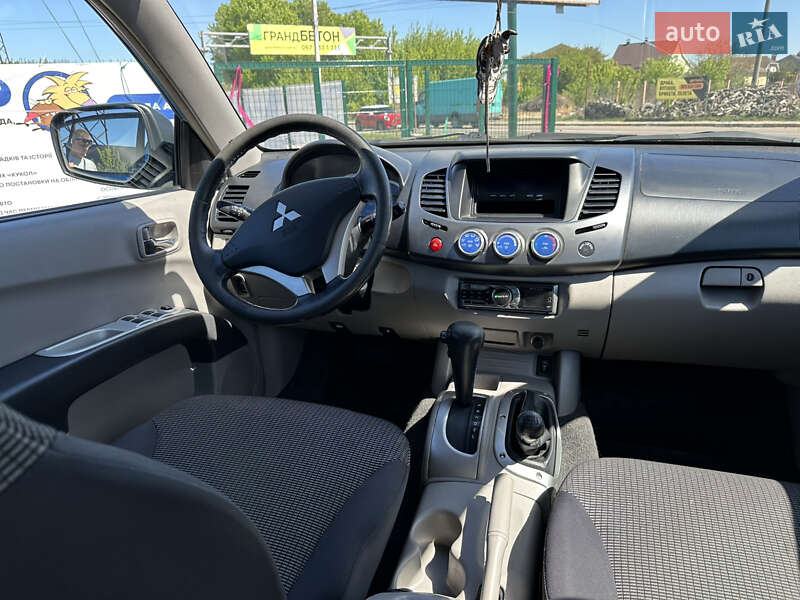 Пикап Mitsubishi L 200 2008 в Киеве