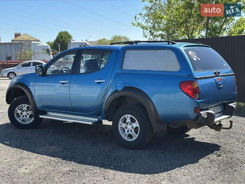 Пикап Mitsubishi L 200 2008 в Киеве