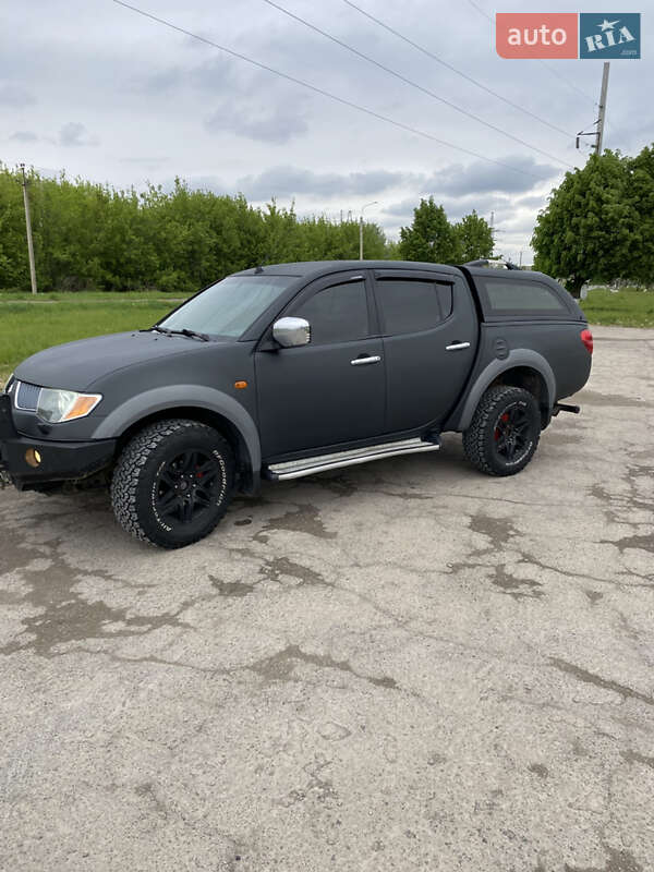 Пікап Mitsubishi L 200 2008 в Здолбуніві