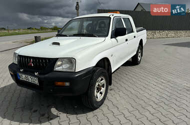 Пикап Mitsubishi L 200 2002 в 