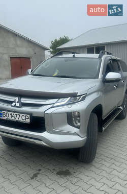 Пикап Mitsubishi L 200 2021 в Гусятине