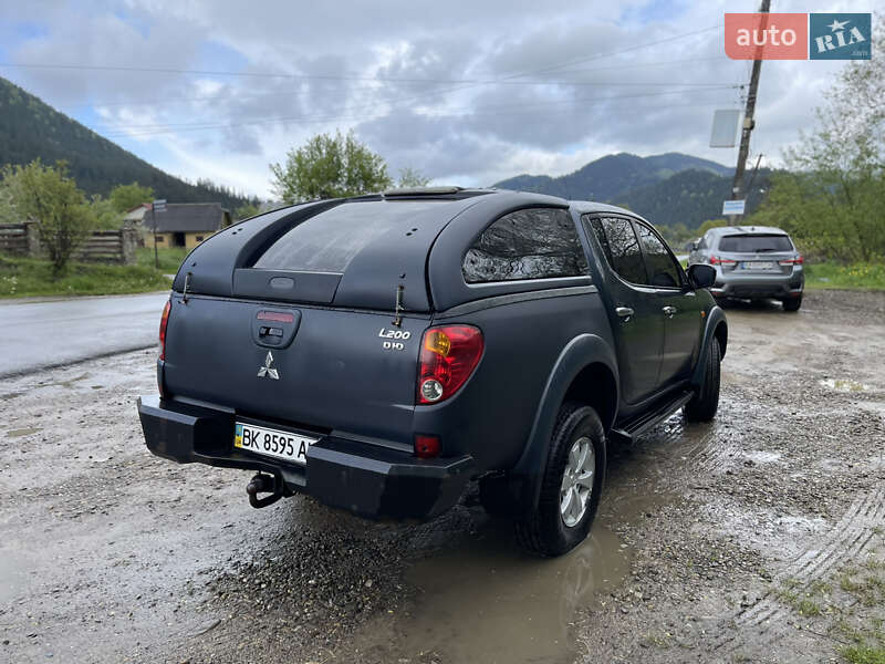 Пикап Mitsubishi L 200 2008 в Ивано-Франковске фото 6 Пикап Mitsubishi L 200 2008 в Ивано-Франковске