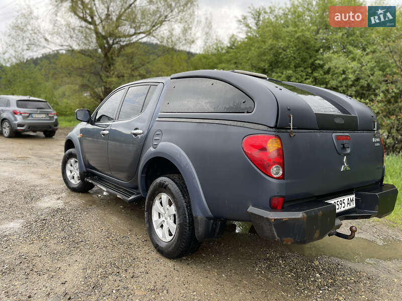 Пикап Mitsubishi L 200 2008 в Ивано-Франковске фото 8 Пикап Mitsubishi L 200 2008 в Ивано-Франковске