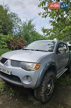 Пикап Mitsubishi L 200 2008 в Сумах