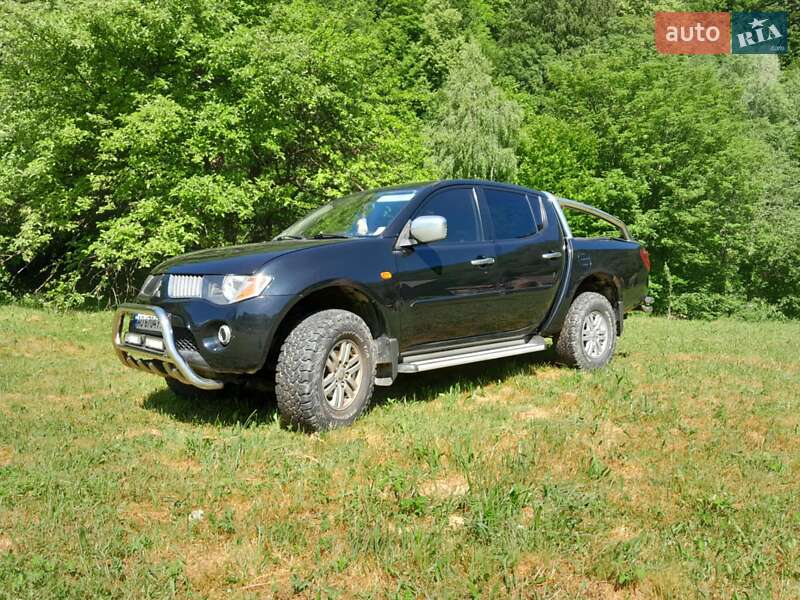 Пикап Mitsubishi L 200 2008 в 