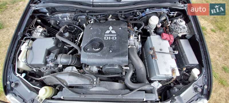 Пикап Mitsubishi L 200 2007 в Новояворовске