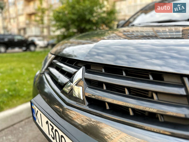 Пикап Mitsubishi L 200 2013 в Киеве