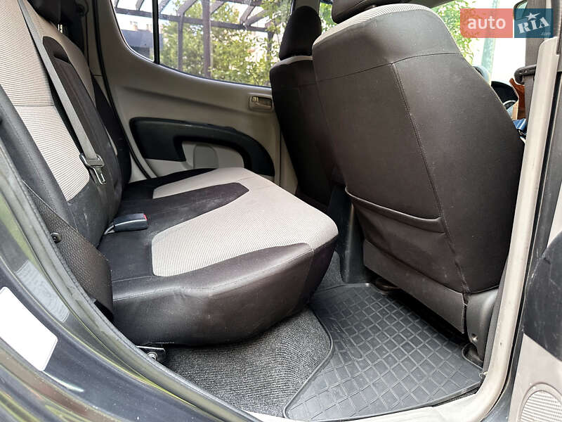 Пикап Mitsubishi L 200 2013 в Киеве