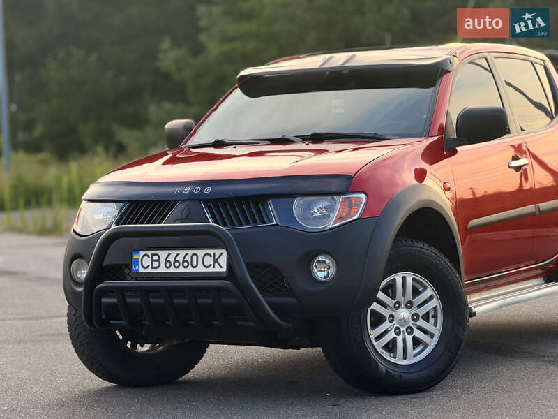 Пикап Mitsubishi L 200 2008 в Мене