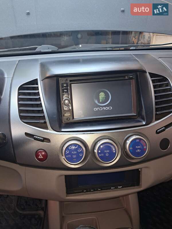 Пикап Mitsubishi L 200 2008 в Одессе