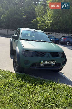 Пікап Mitsubishi L 200 2007 в Вінниці