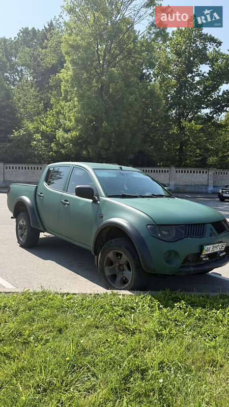 Пікап Mitsubishi L 200 2007 в Вінниці