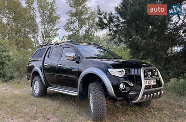 Пикап Mitsubishi L 200 2008 в Киеве