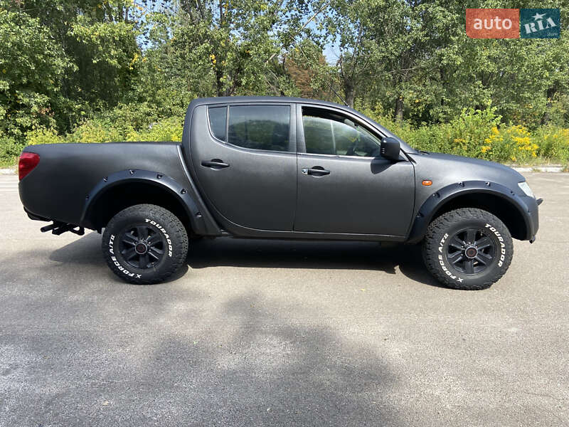 Пикап Mitsubishi L 200 2008 в Житомире