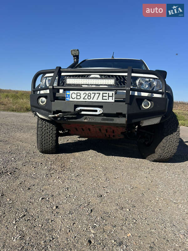 Пикап Mitsubishi L 200 2007 в Пирятине