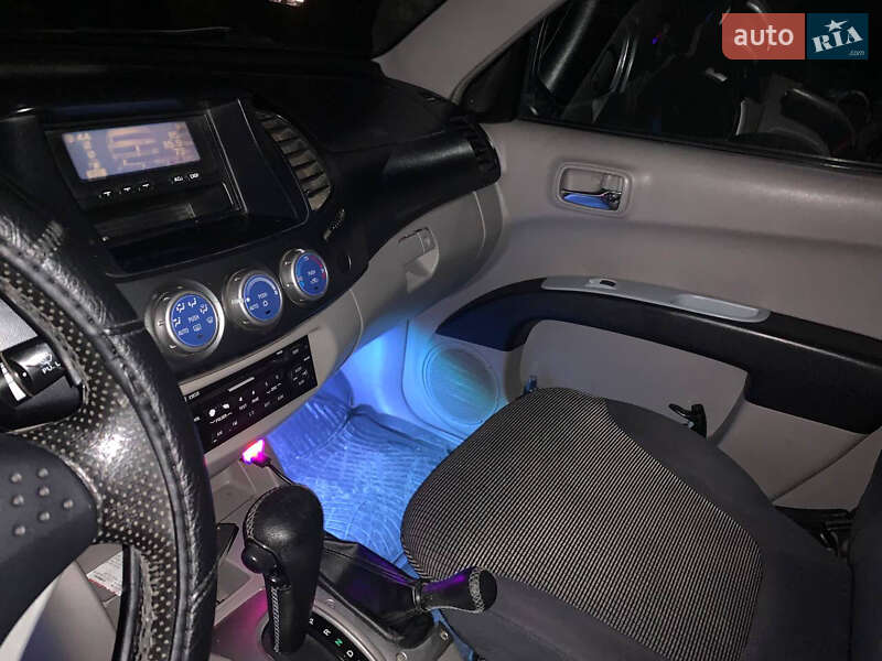 Пикап Mitsubishi L 200 2008 в Каменец-Подольском