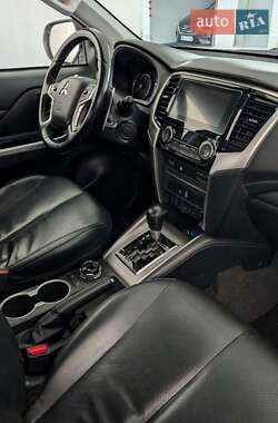 Пикап Mitsubishi L 200 2019 в 