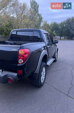 Пикап Mitsubishi L 200 2009 в 