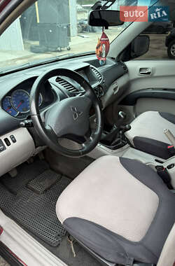 Пикап Mitsubishi L 200 2007 в 