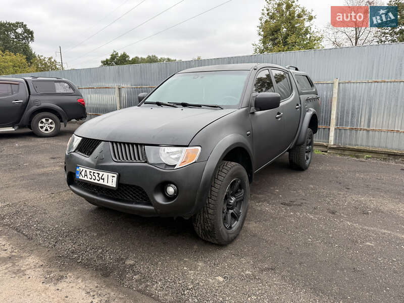Пикап Mitsubishi L 200 2007 в Житомире