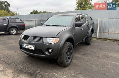 Пикап Mitsubishi L 200 2007 в 