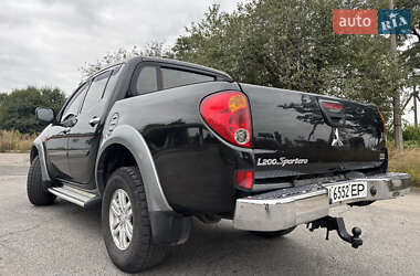 Пикап Mitsubishi L 200 2009 в 