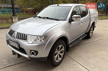 Пікап Mitsubishi L 200 2010 в Сумах