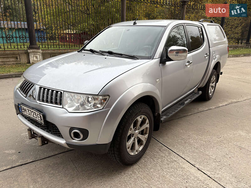 Mitsubishi L 200 2010 Mitsubishi L 200 2010