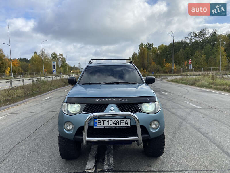 Пикап Mitsubishi L 200 2007 в Житомире